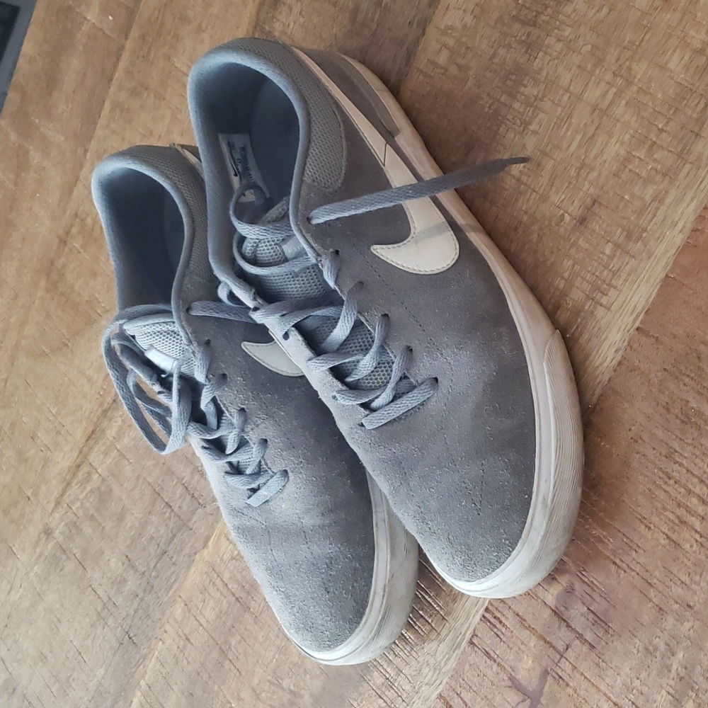 Nike SB sneakers